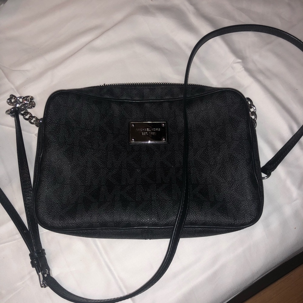 Michael kors Black crossbody